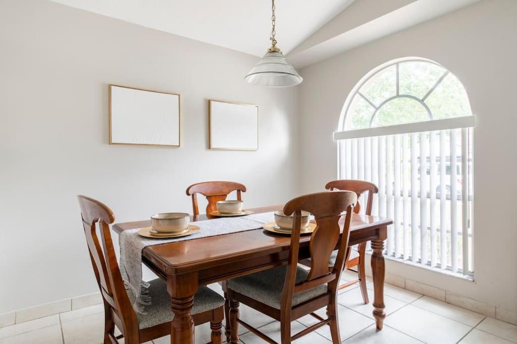Quiet Getaway To Tampa & Orlando Villa Mulberry Bagian luar foto